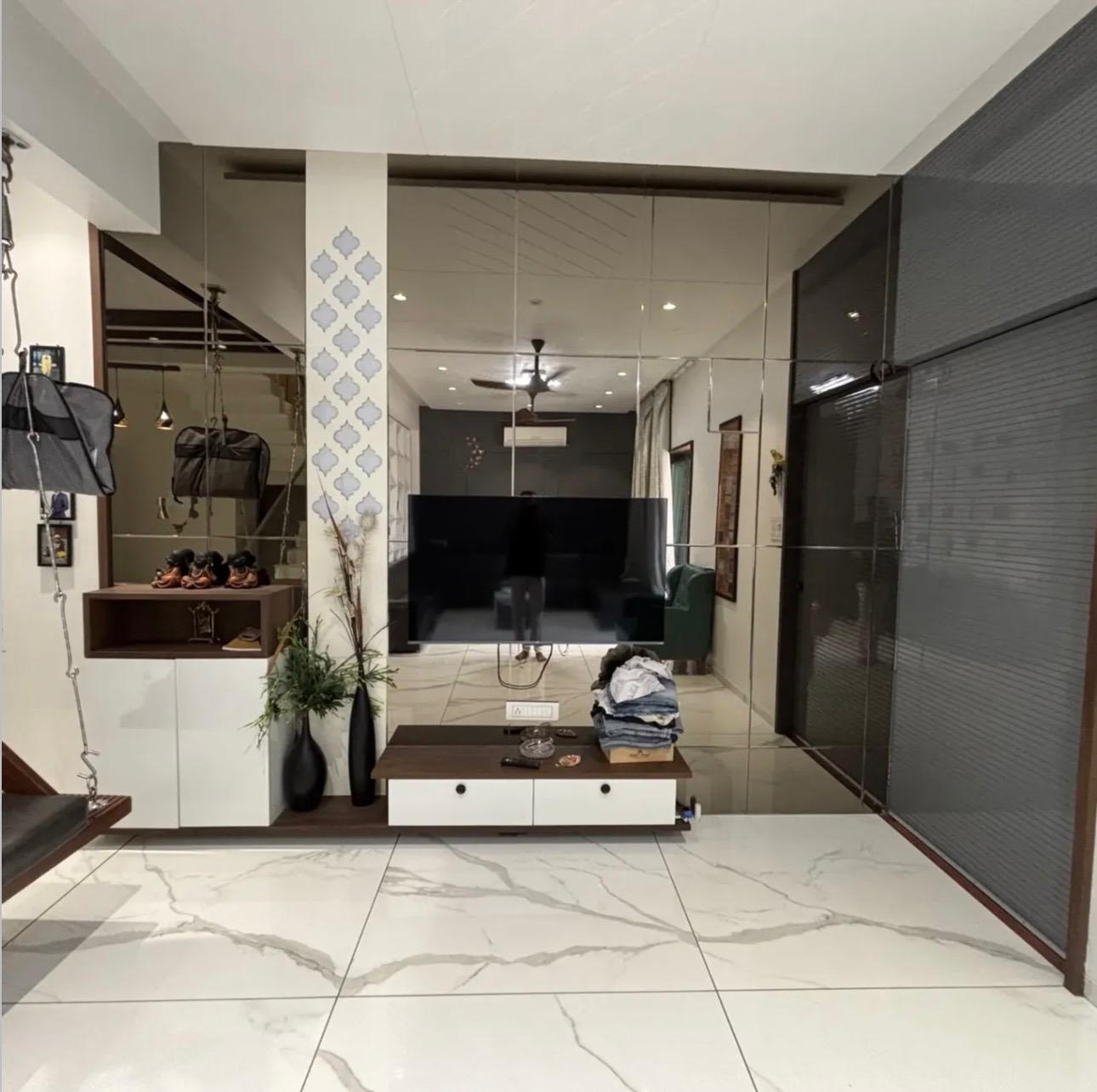 Fully Furnished 4 BHK Luxury Bungalow for Sale