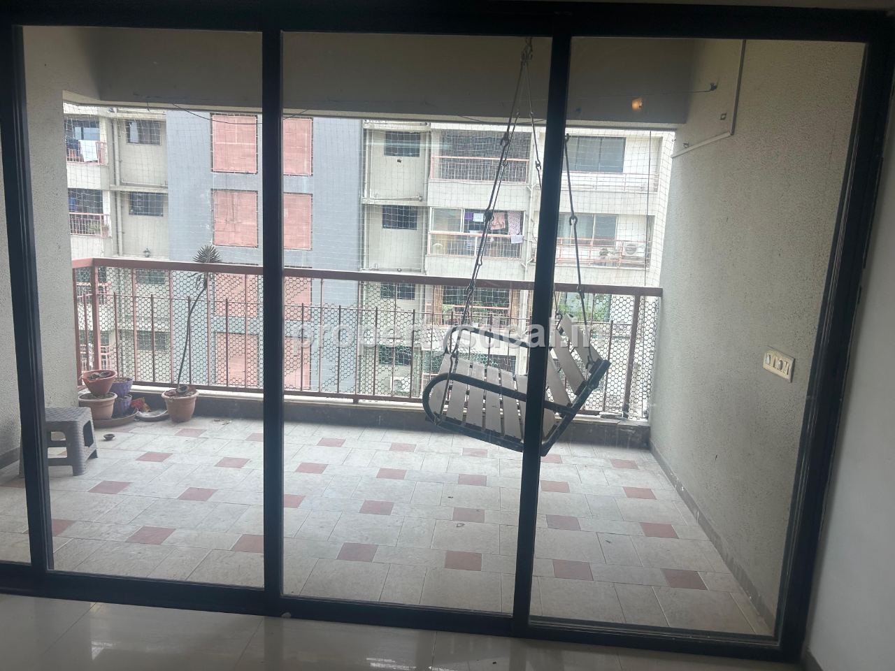 4 BHK Semi furnished