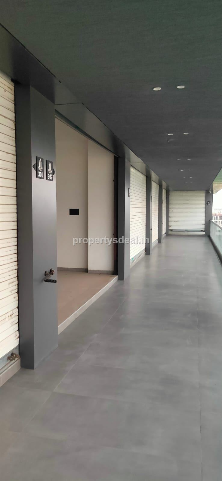 Premium Showroom Space Available for Rent