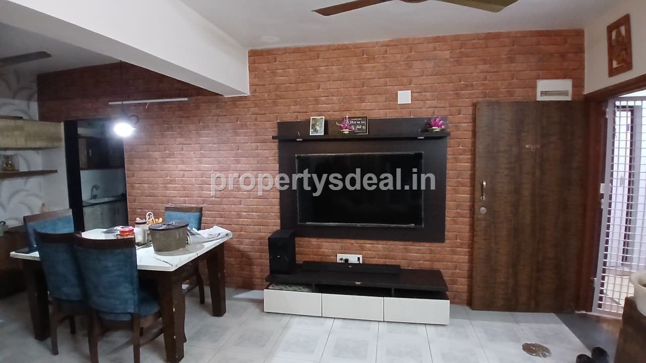 3 BHK Fully Furnished Apartment Available for Rent