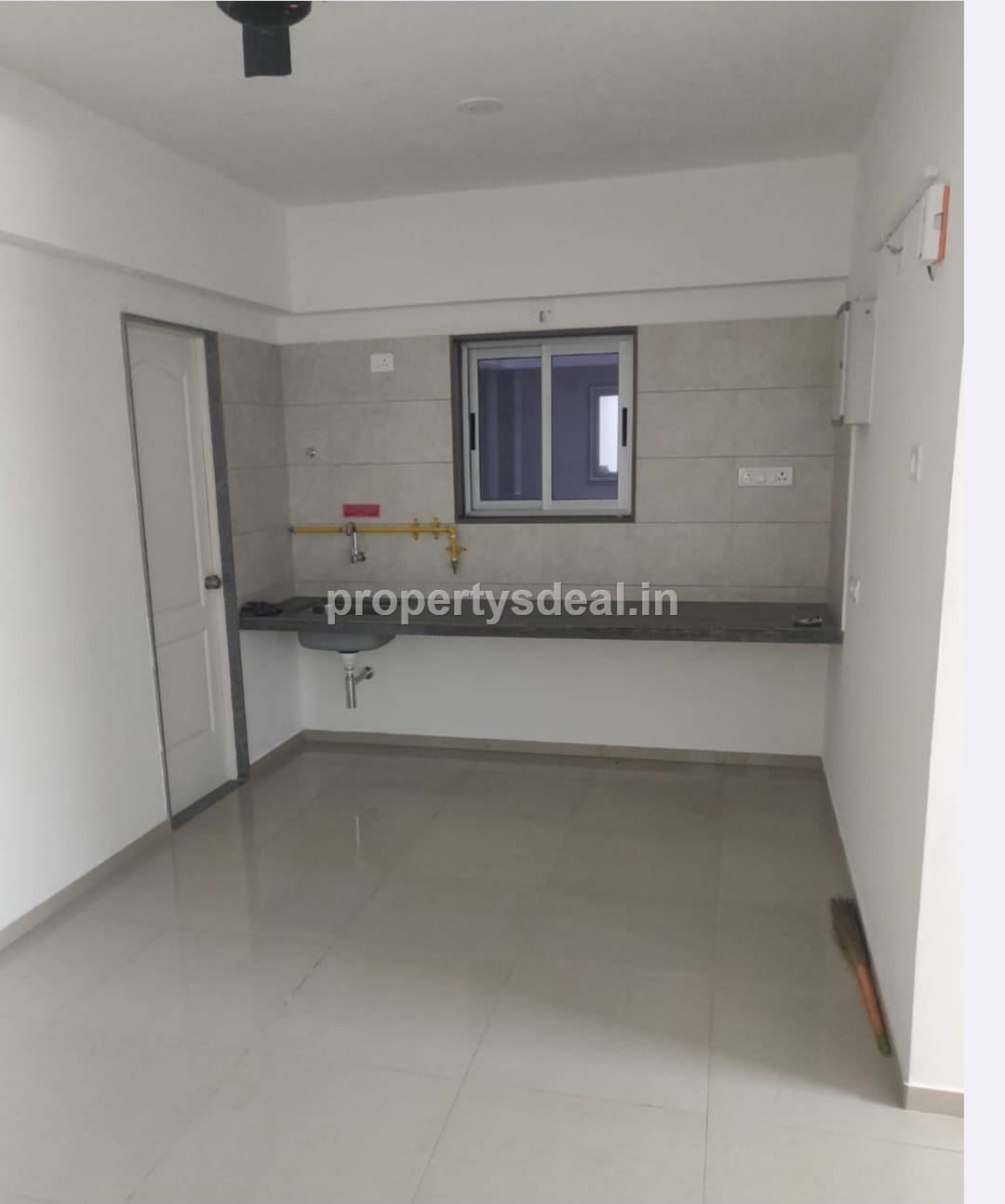 3BHK Flat For Sale in Shela / 70,00,000