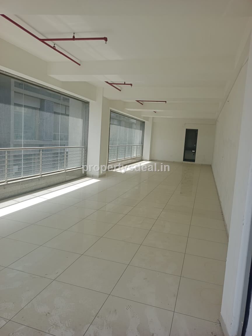 Showroom for Rent in Hathijan Circle, Ahmedabad
