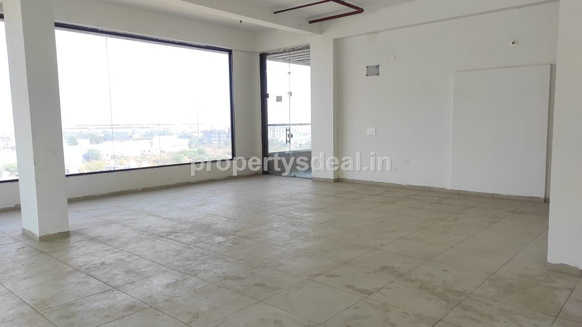 COMMERCIAL Showroom For Sale In Odhav , Ahmedabad