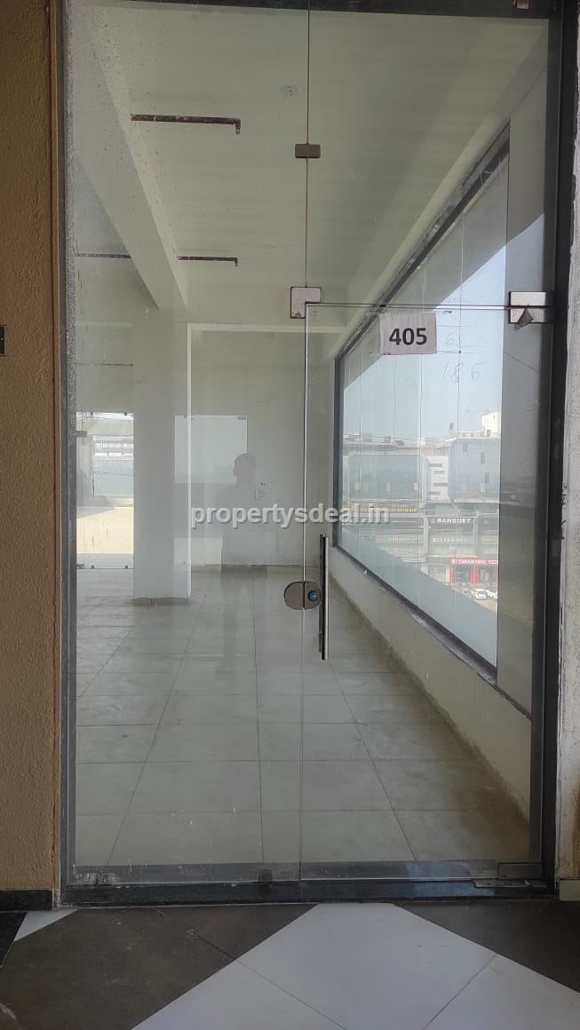 COMMERCIAL Showroom For Sale In Odhav , Ahmedabad