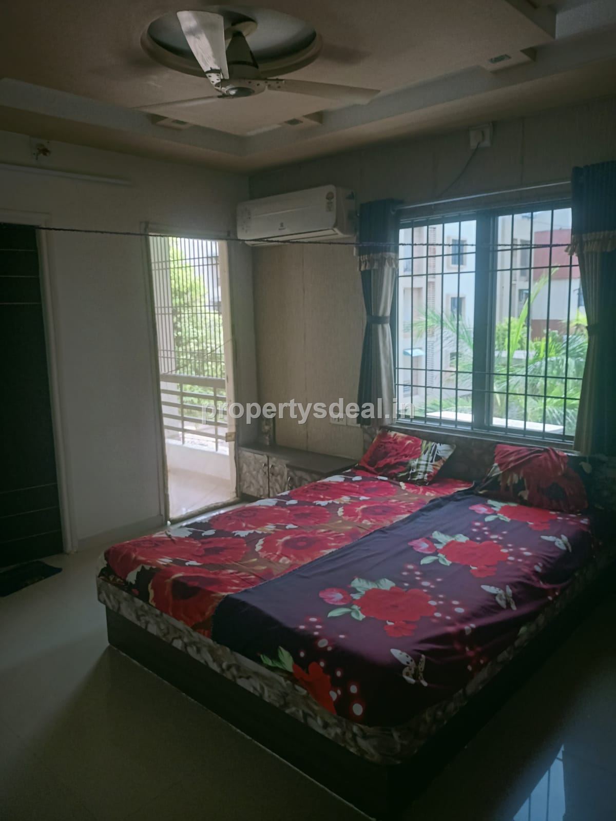3BHK Flat For Sale In Manjalpur, Vadodara