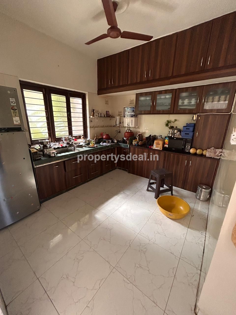 Bunglow For Sale In Chanakyapuri, Ahemdabad