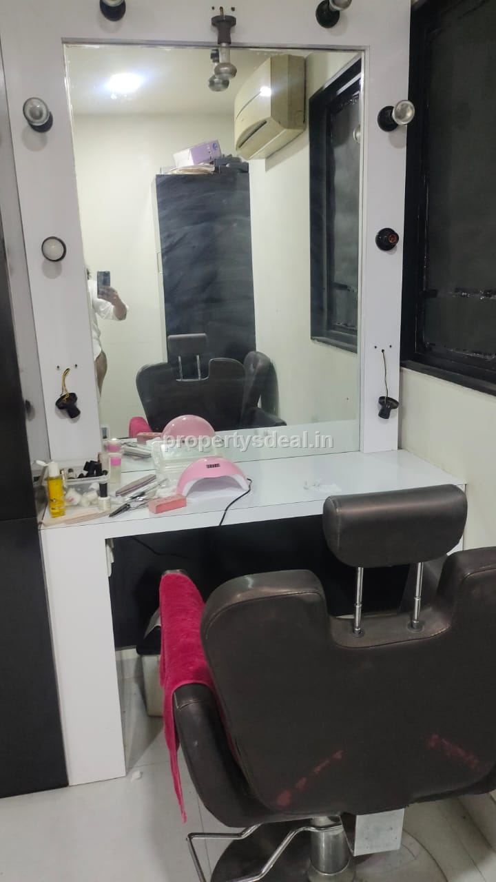 Shop For Sale In Fatehgunj, Vadodara