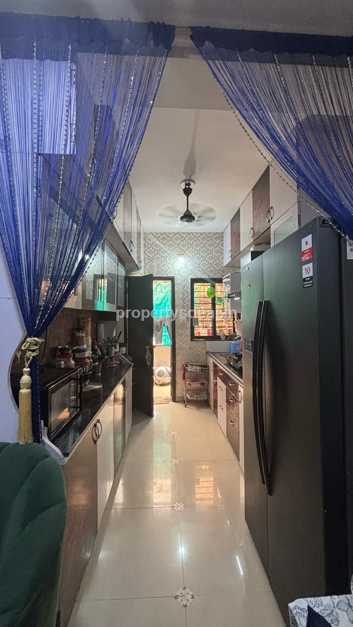 4BHK Bungalow For Sale In Canal Road, Vadodara