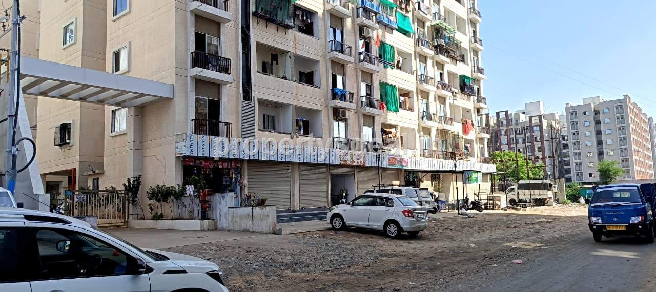 Shop For Sale in vadodara