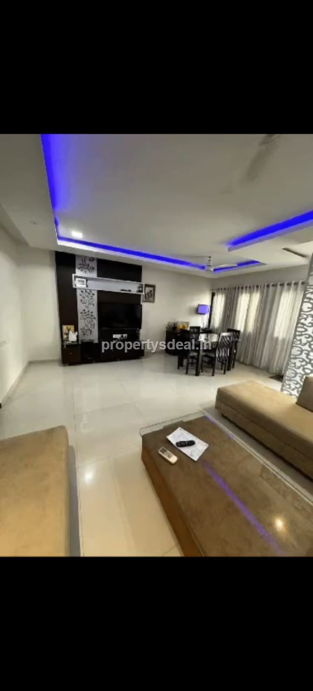 5 BHK BUNGLO